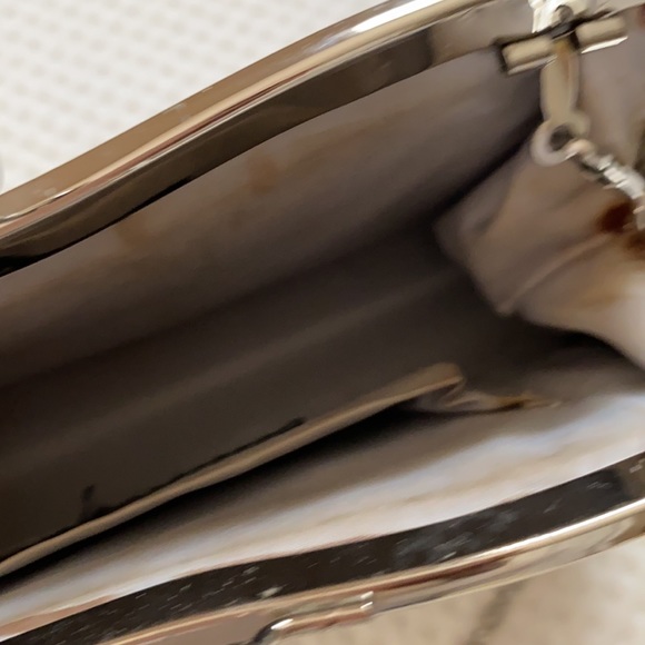 Buy 2, get 1 free! Silver clutch - Picture 5 of 7